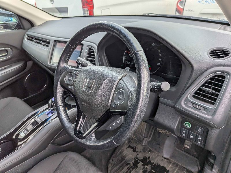  31207  HONDA VEZEL  2017  
