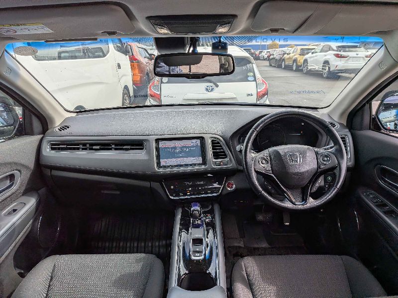  31207  HONDA VEZEL  2017  