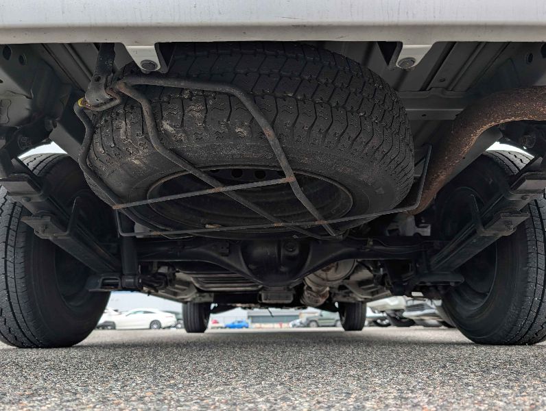  31209  TOYOTA HIACE  2017  