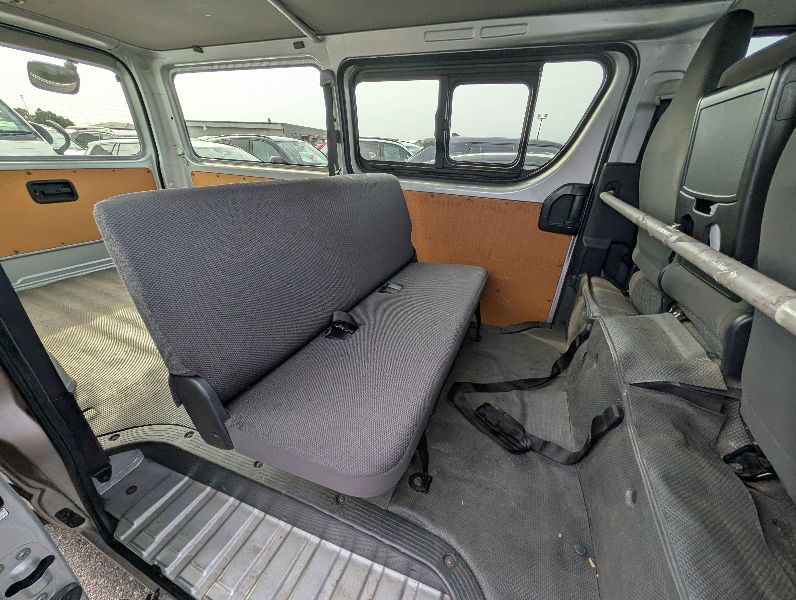  31210  TOYOTA HIACE  2017  
