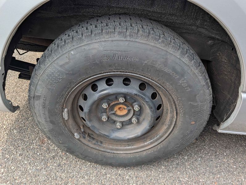  31210  TOYOTA HIACE  2017  