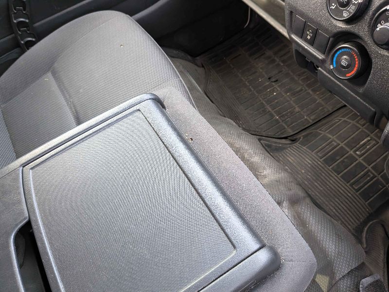  31211  TOYOTA HIACE  2017  