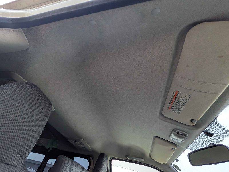  31211  TOYOTA HIACE  2017  
