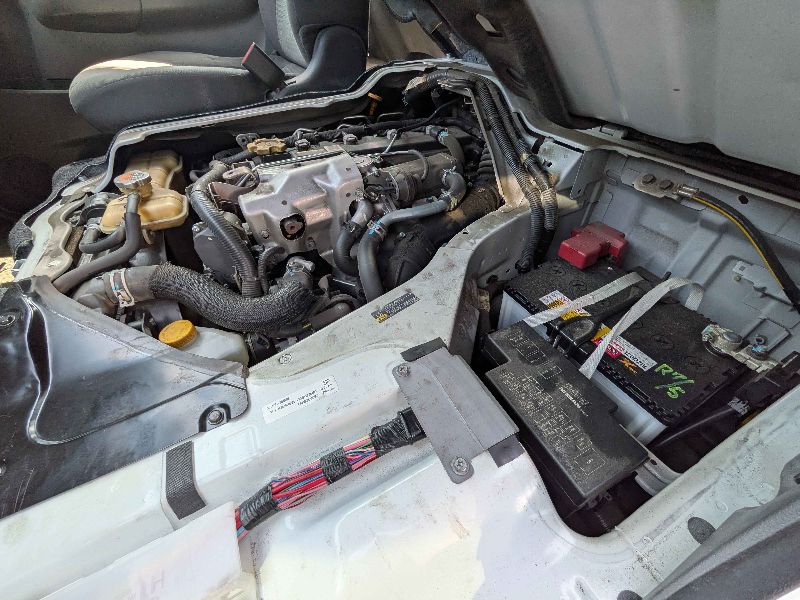  31212  NISSAN CARAVAN  2018  