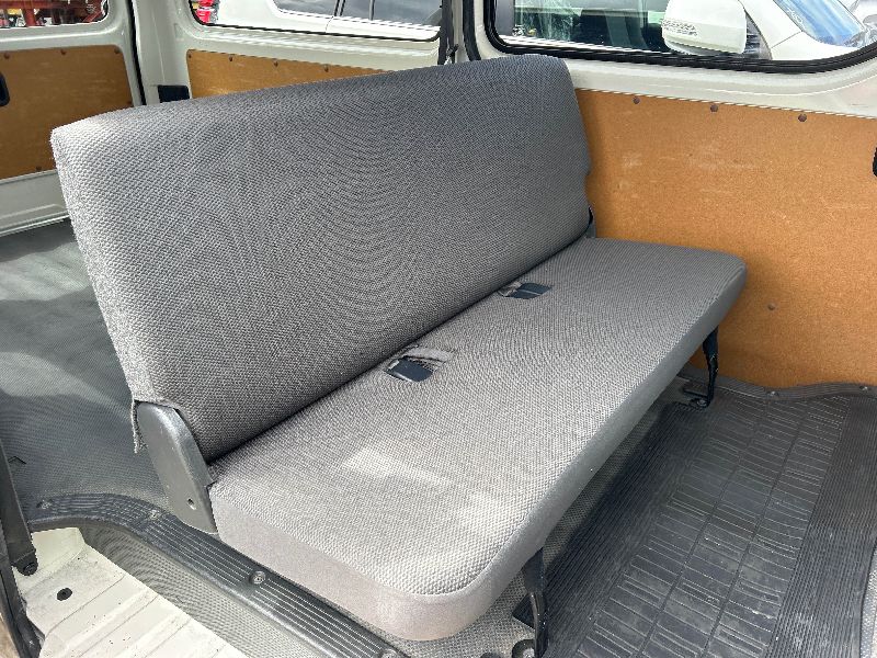  31213  TOYOTA HIACE  2016  