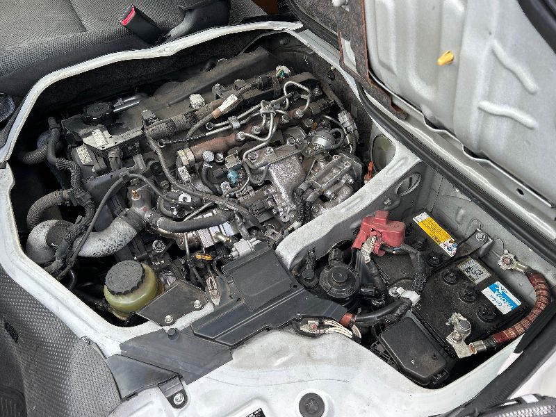  31213  TOYOTA HIACE  2016  