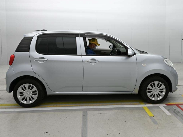  31218  TOYOTA PASSO  2017  