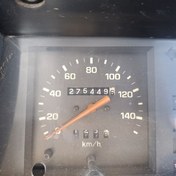  31223  TOYOTA HIACE TRUCK  1991  