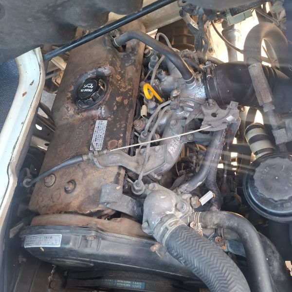  31223  TOYOTA HIACE TRUCK  1991  