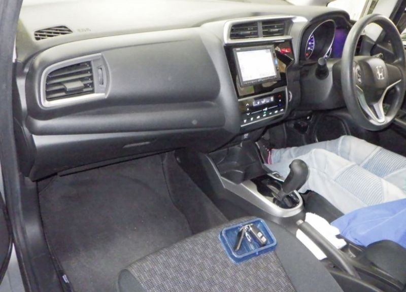  31228  HONDA FIT  2016  