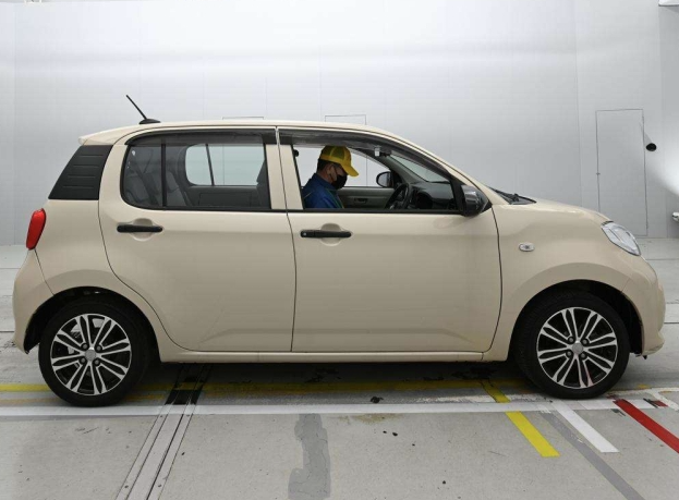  31229  TOYOTA PASSO  2017  