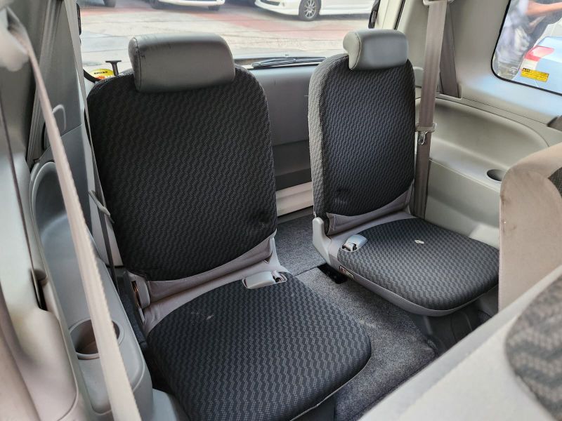  31234  TOYOTA SIENTA  2007  
