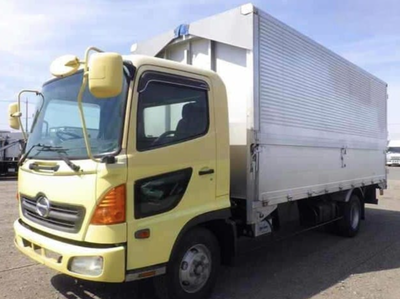  31238  HINO RANGER  2004  