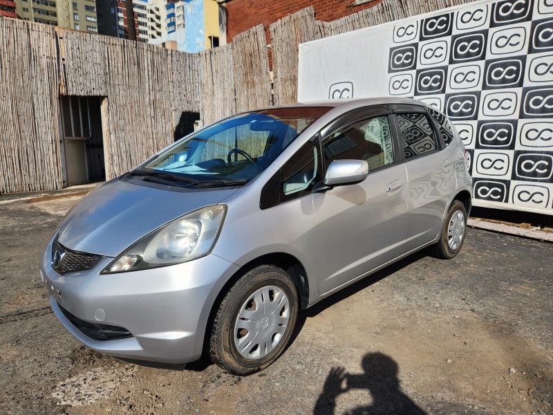  31242  HONDA FIT  2009 