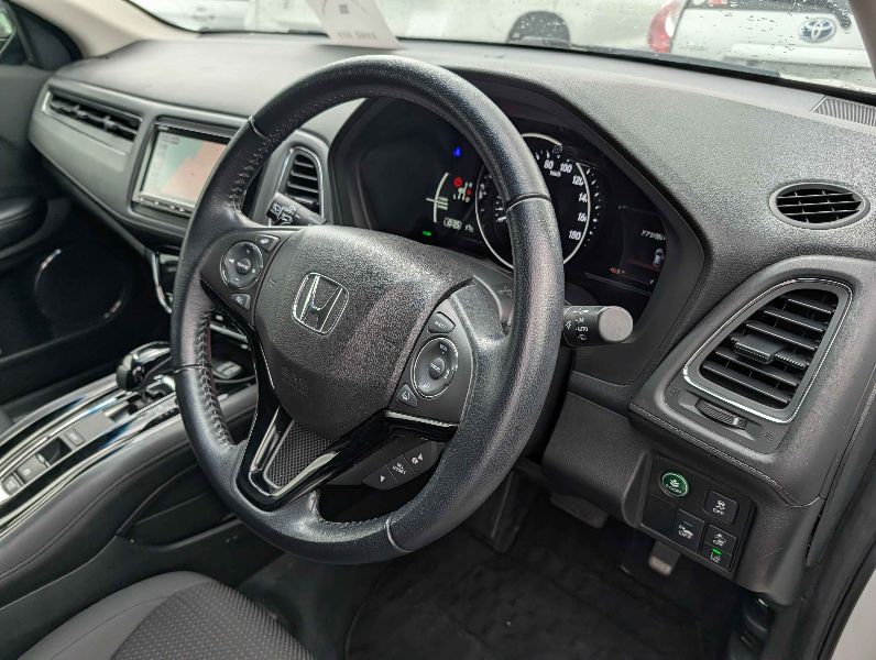  31243  HONDA VEZEL  2018  