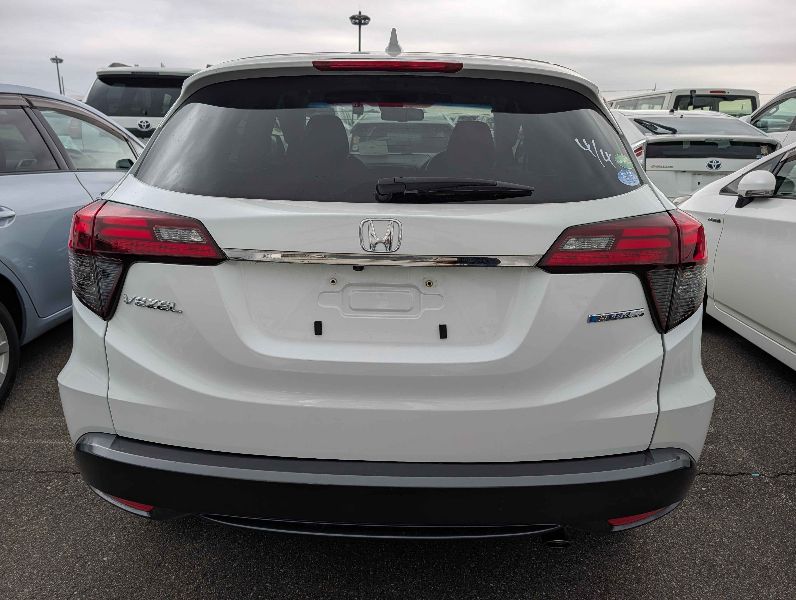  31243  HONDA VEZEL  2018  