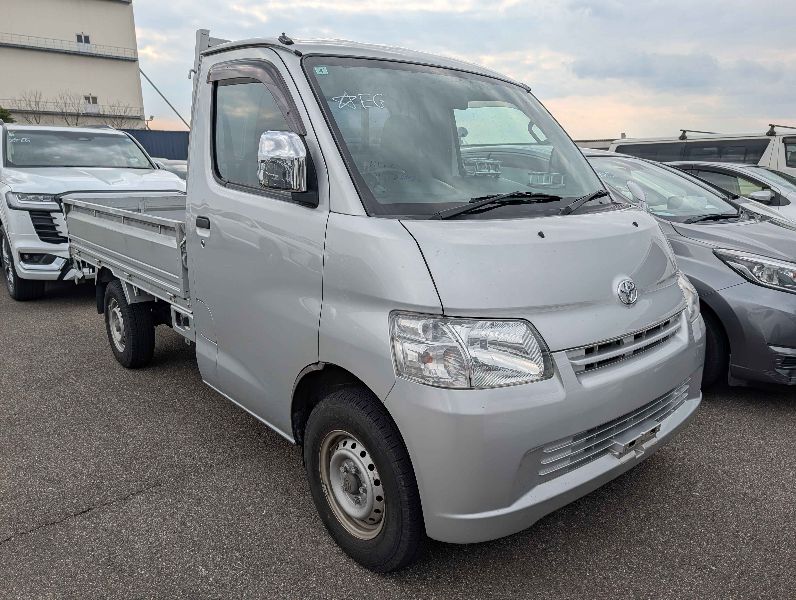  31245  TOYOTA TOWNACE  2018 