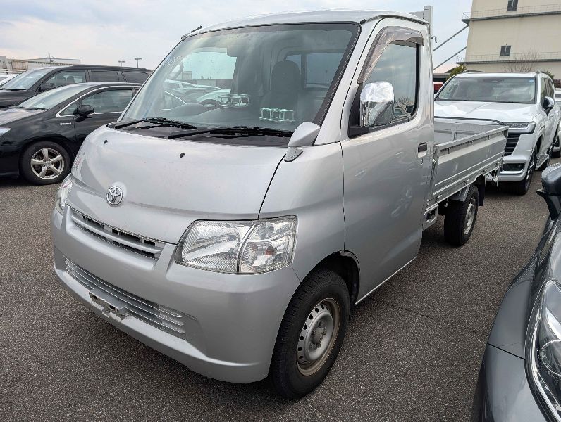  31245  TOYOTA TOWNACE  2018  