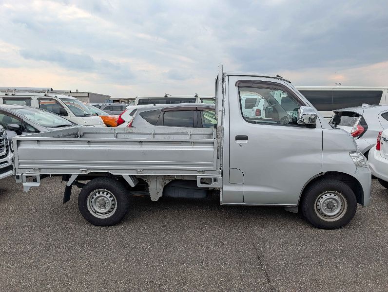  31245  TOYOTA TOWNACE  2018  