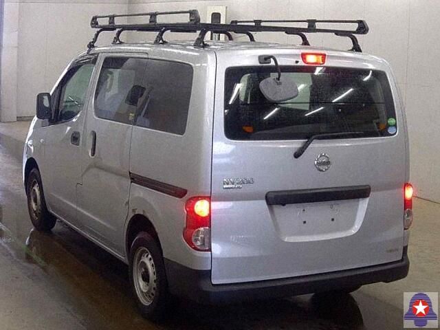  31247  NISSAN VANETTE  2017  
