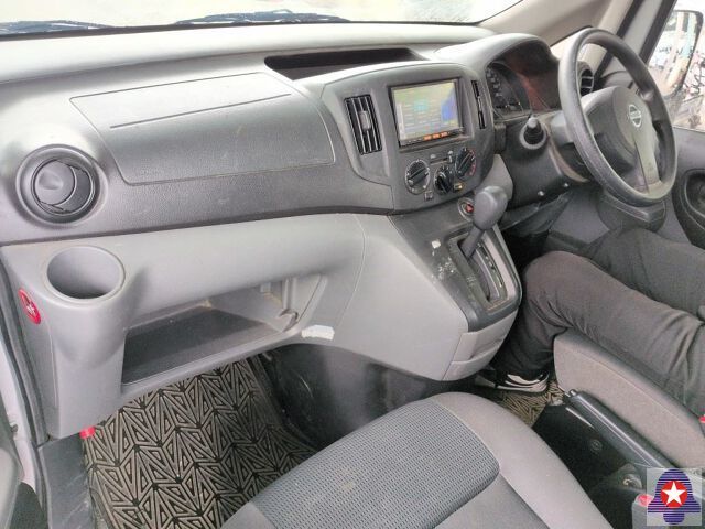  31247  NISSAN VANETTE  2017  