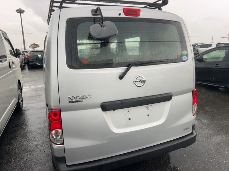  31247  NISSAN VANETTE  2017  