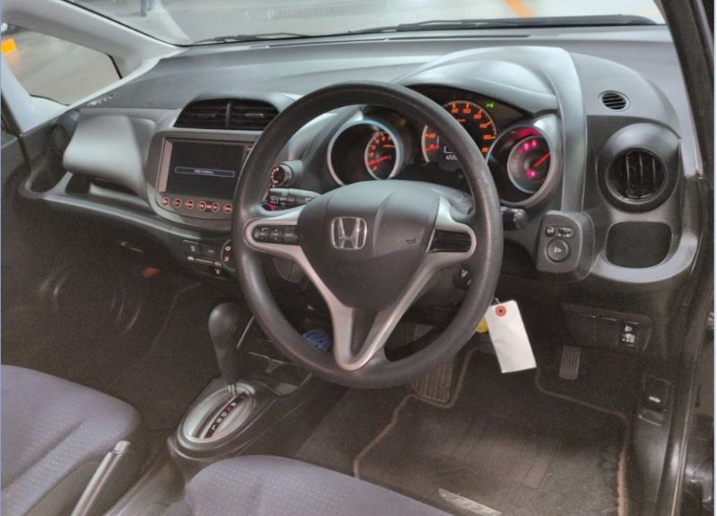 31250  HONDA FIT  2010  
