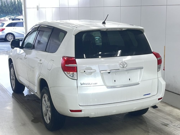  31260  TOYOTA VANGUARD  2011  