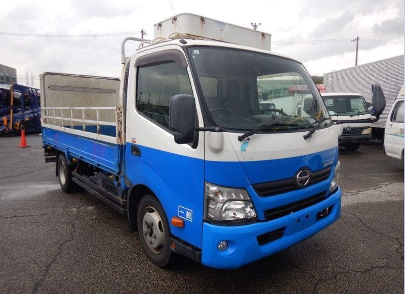  31262  HINO DUTRO  2016 