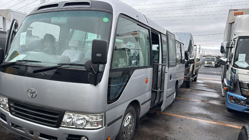  31272  TOYOTA COASTER  2009  
