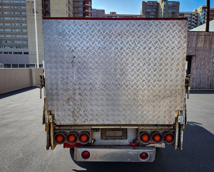  31274  TOYOTA DYNA  2000  