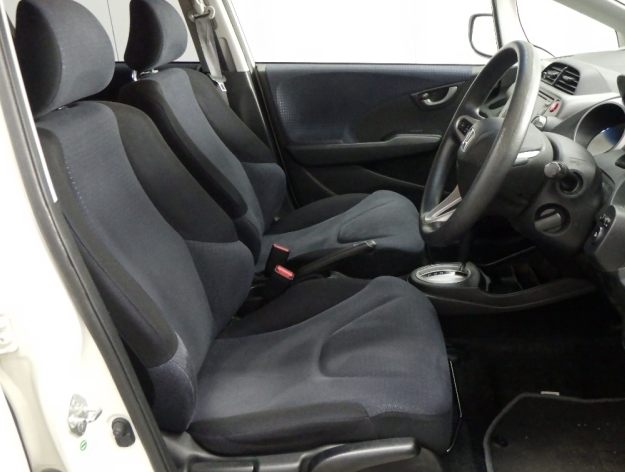  31281  HONDA FIT  2011  