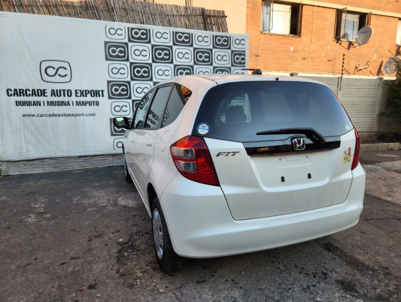  31281  HONDA FIT  2011  