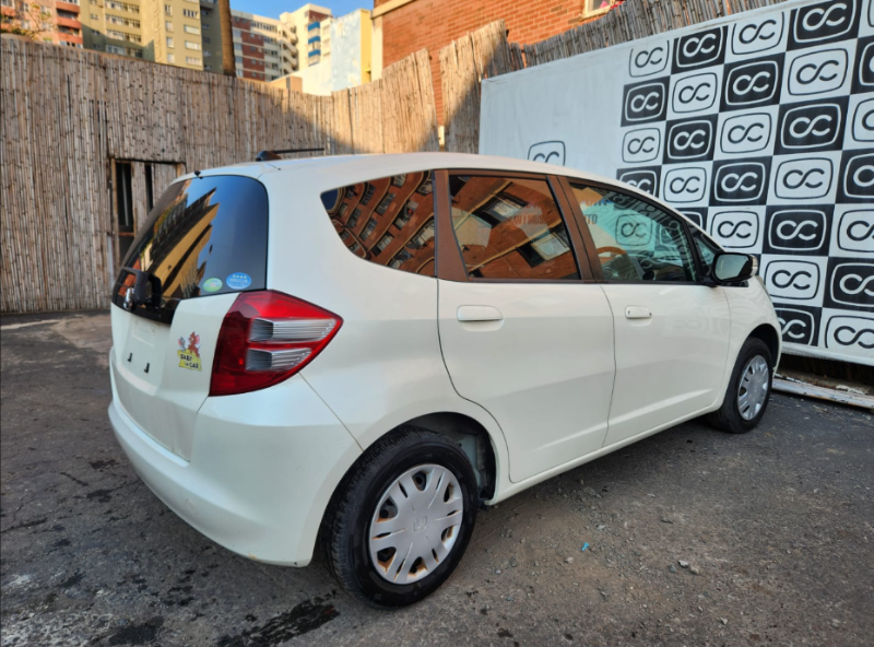  31281  HONDA FIT  2011  