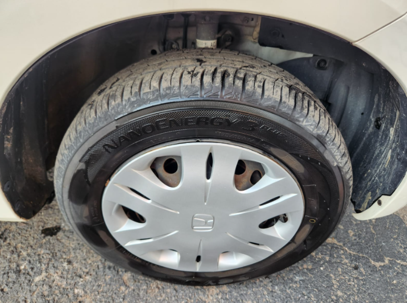  31281  HONDA FIT  2011  