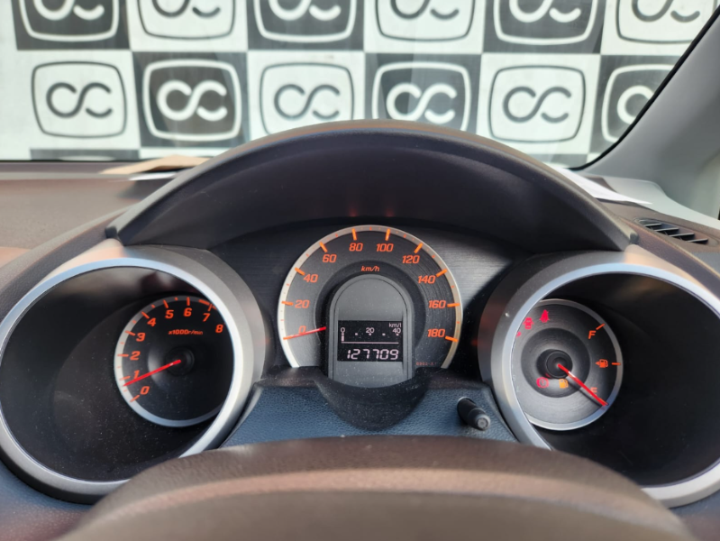  31281  HONDA FIT  2011  