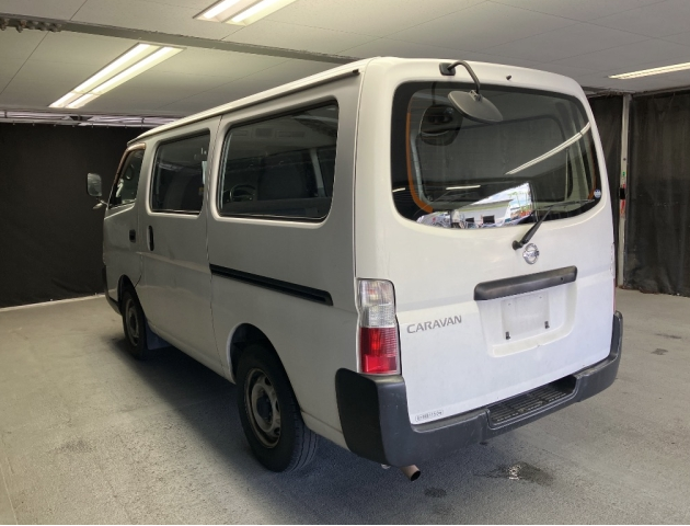  31282  NISSAN CARAVAN  2005  