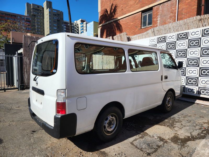  31282  NISSAN CARAVAN  2005  