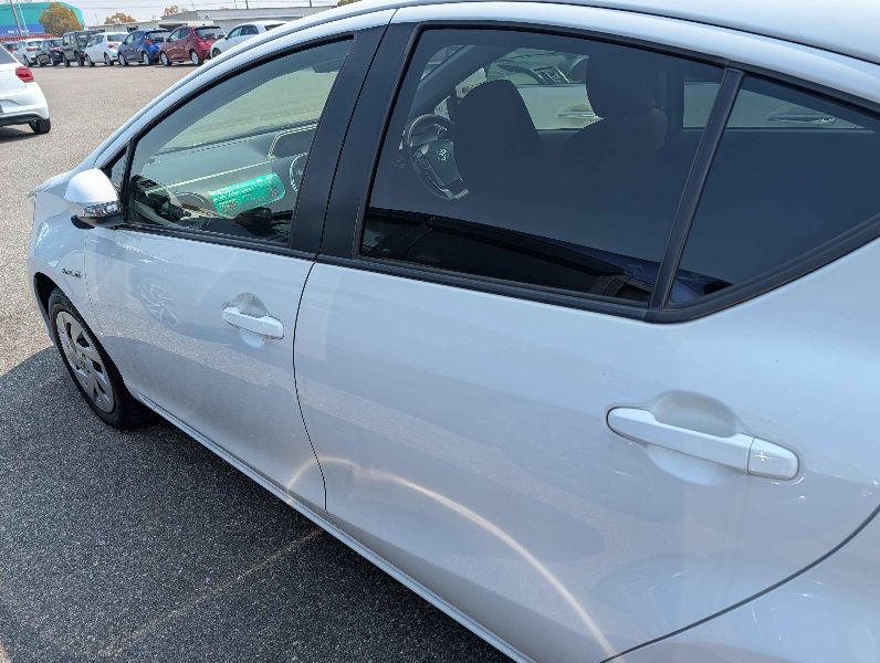  31285  TOYOTA AQUA  2018  