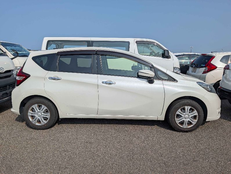  31288  NISSAN NOTE  2018  