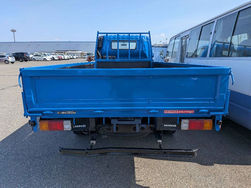  31289  HINO DUTRO  2002  