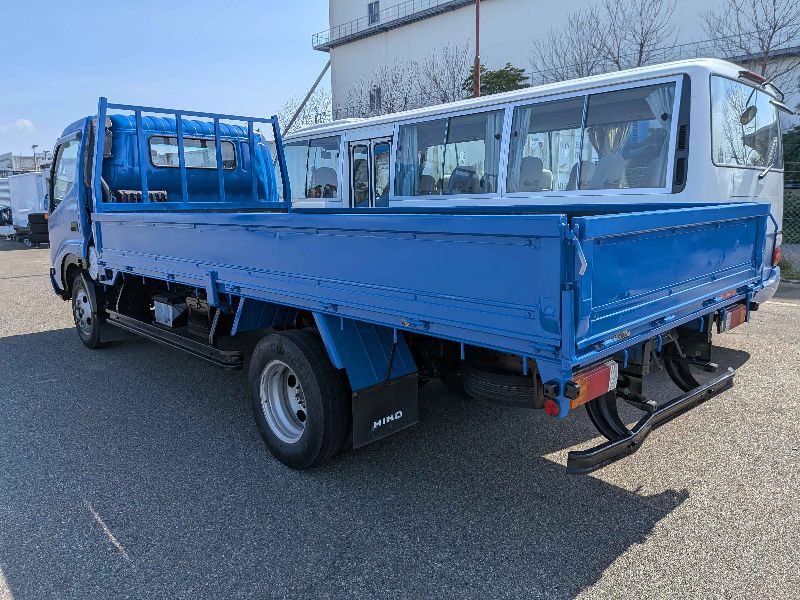  31289  HINO DUTRO  2002  