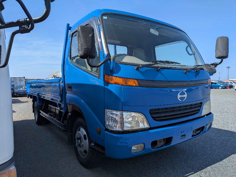  31289  HINO DUTRO  2002  