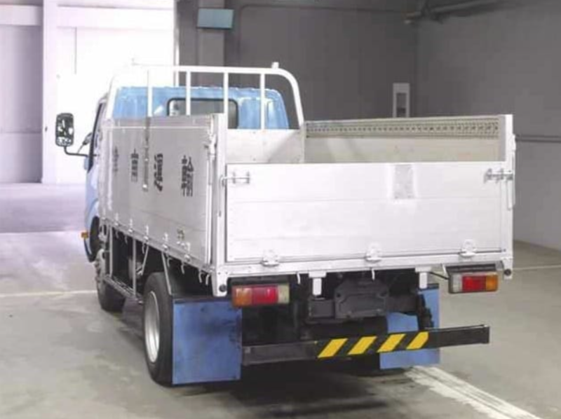  31301  HINO DUTRO  2013  