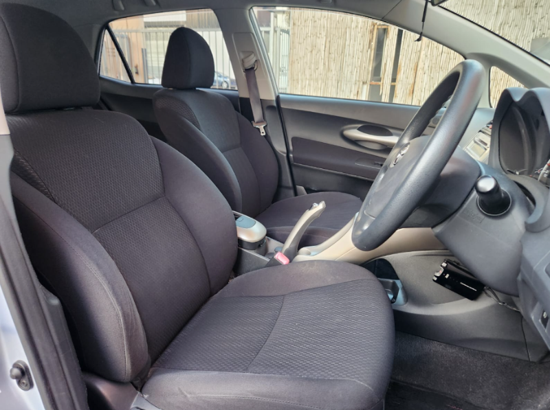  31302  TOYOTA AURIS  2007  