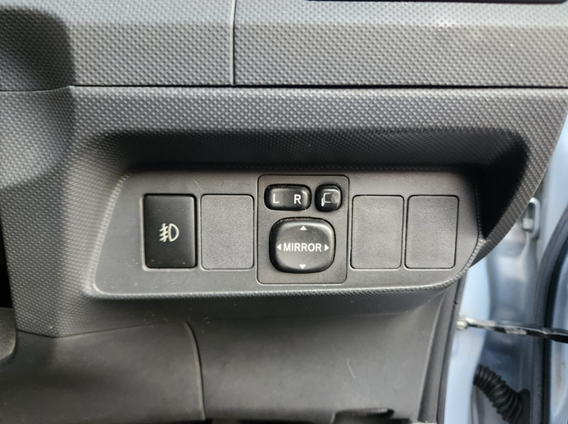  31302  TOYOTA AURIS  2007  