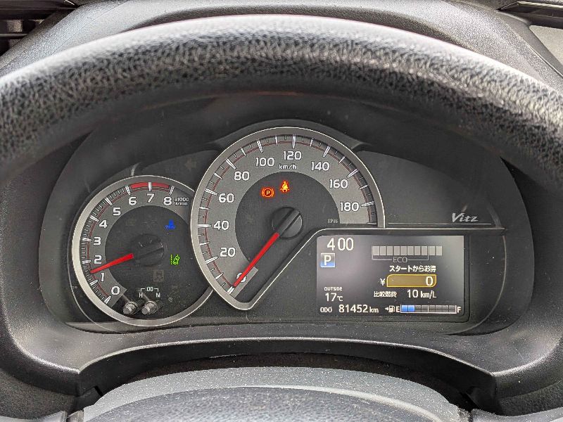  31304  TOYOTA VITZ  2016  