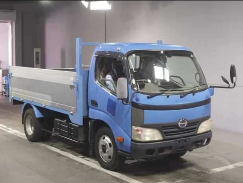  31308  HINO DUTRO  2010 
