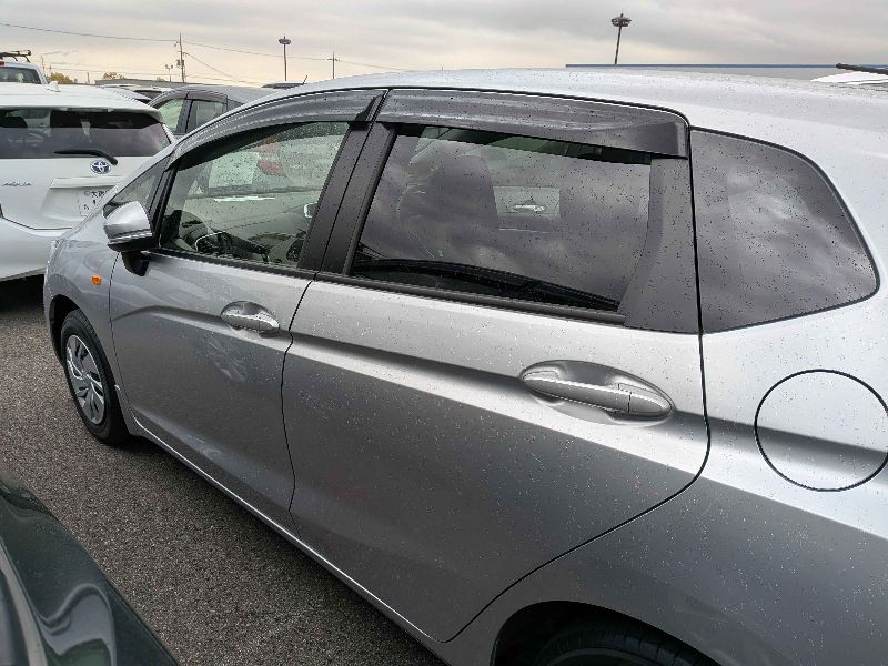  31309  HONDA FIT  2017  