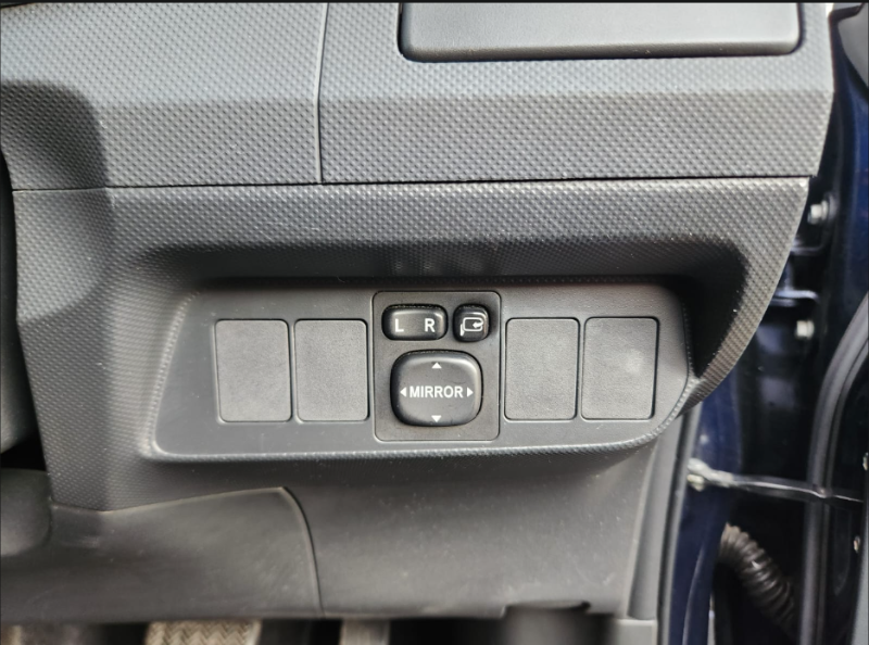  31311  TOYOTA AURIS  2007  